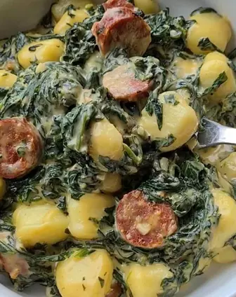 Gnocchis aux épinards et chorizo César Moroni