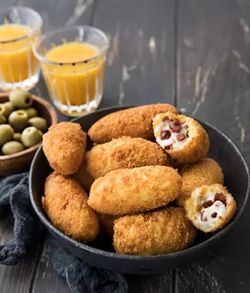 Des tapas à partager César Moroni